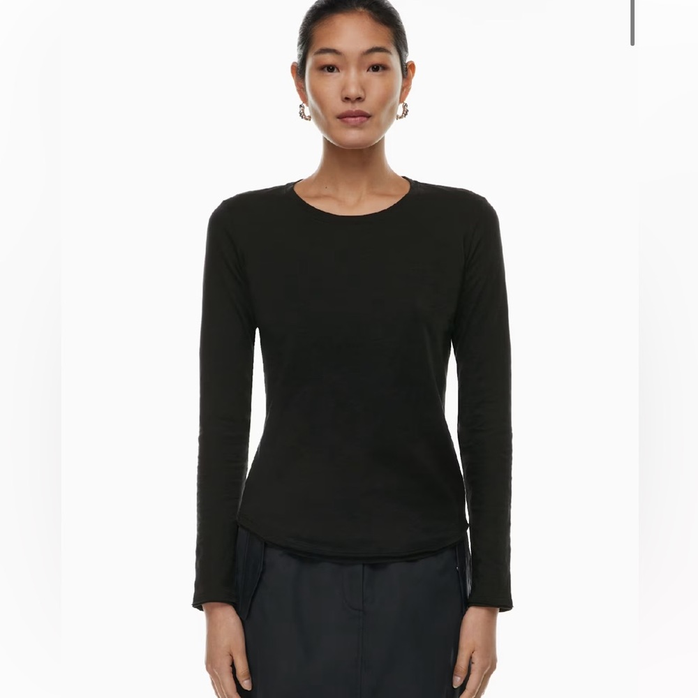 Aritzia - The Group Sundeck Longsleeve